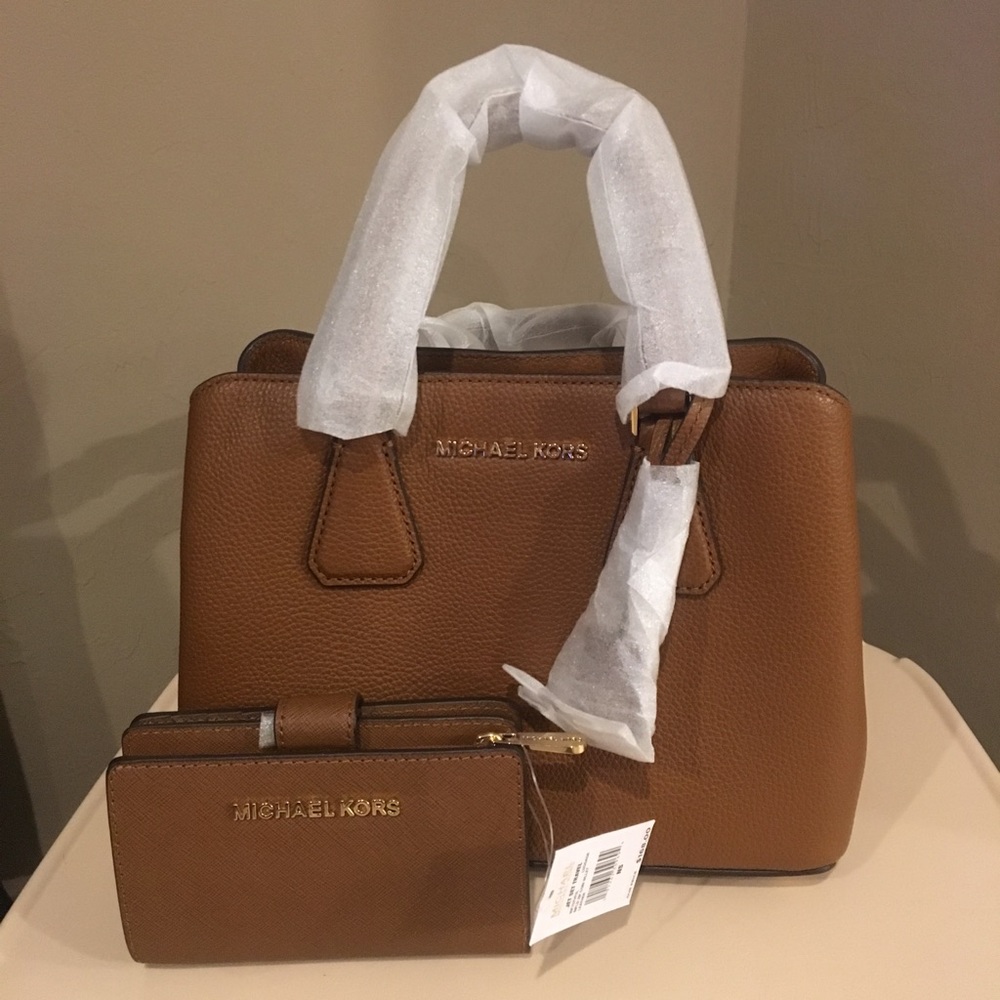 Michael Kors leather purse and wallet set